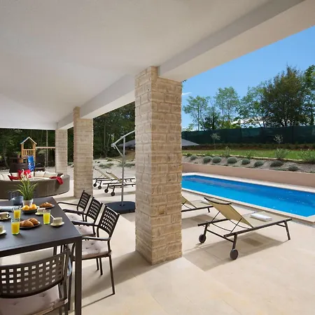 Istrische Happy House By Interhome